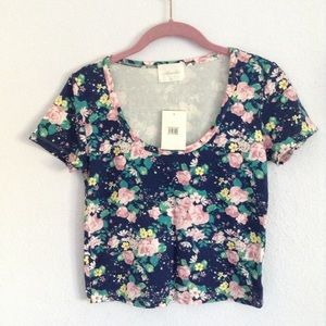 Idlewild by Nordstrom blue floral crop top